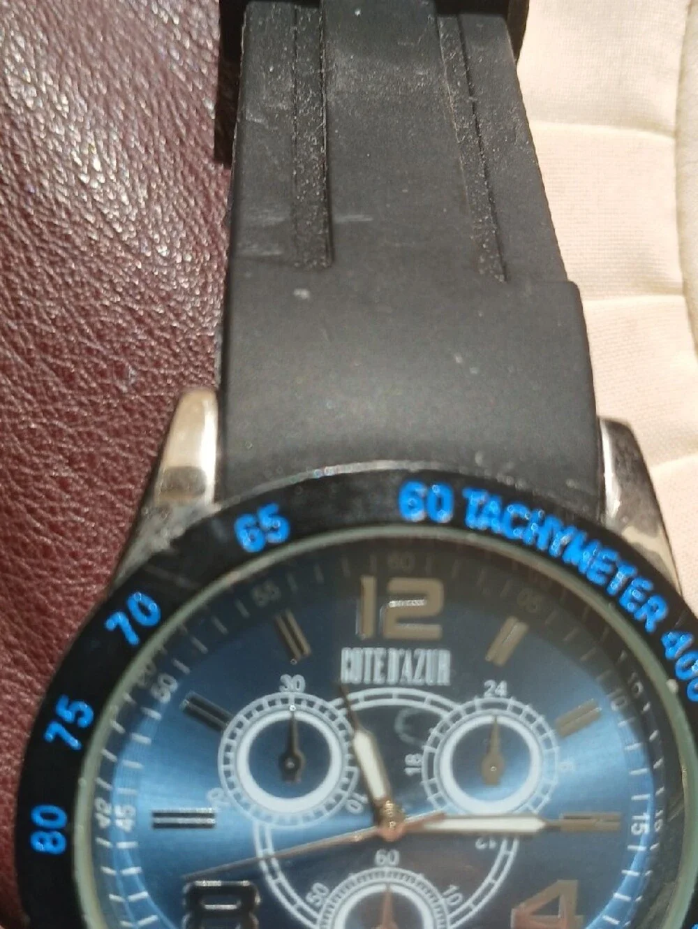 Men's Black and Blue Sport Watch with Silicone Strapiii77 I i I u